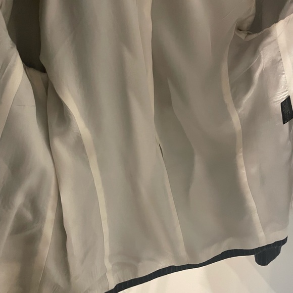 Ladies Suit - Picture 2 of 2